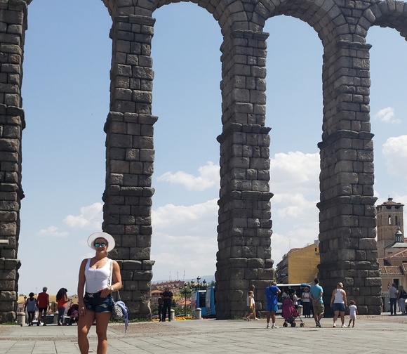 Meet your Posher, Liz - Picture 11 of 11